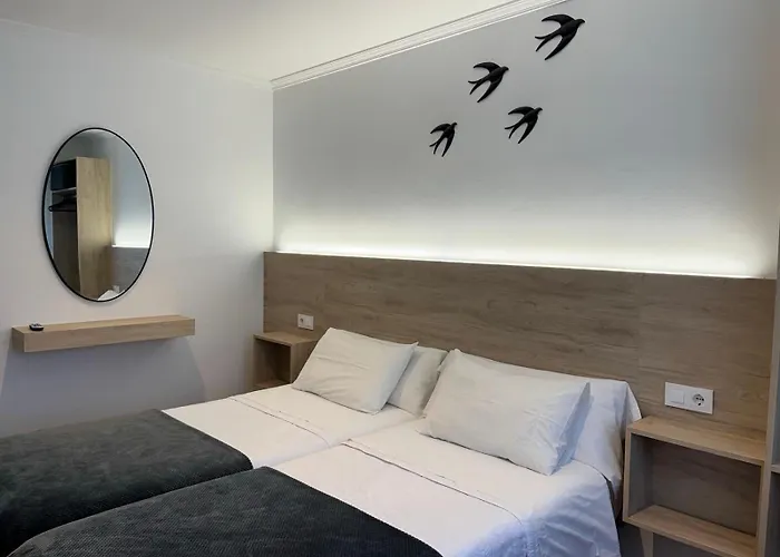 Pr Una Estrella Dorada Гостевой дом Педрусо